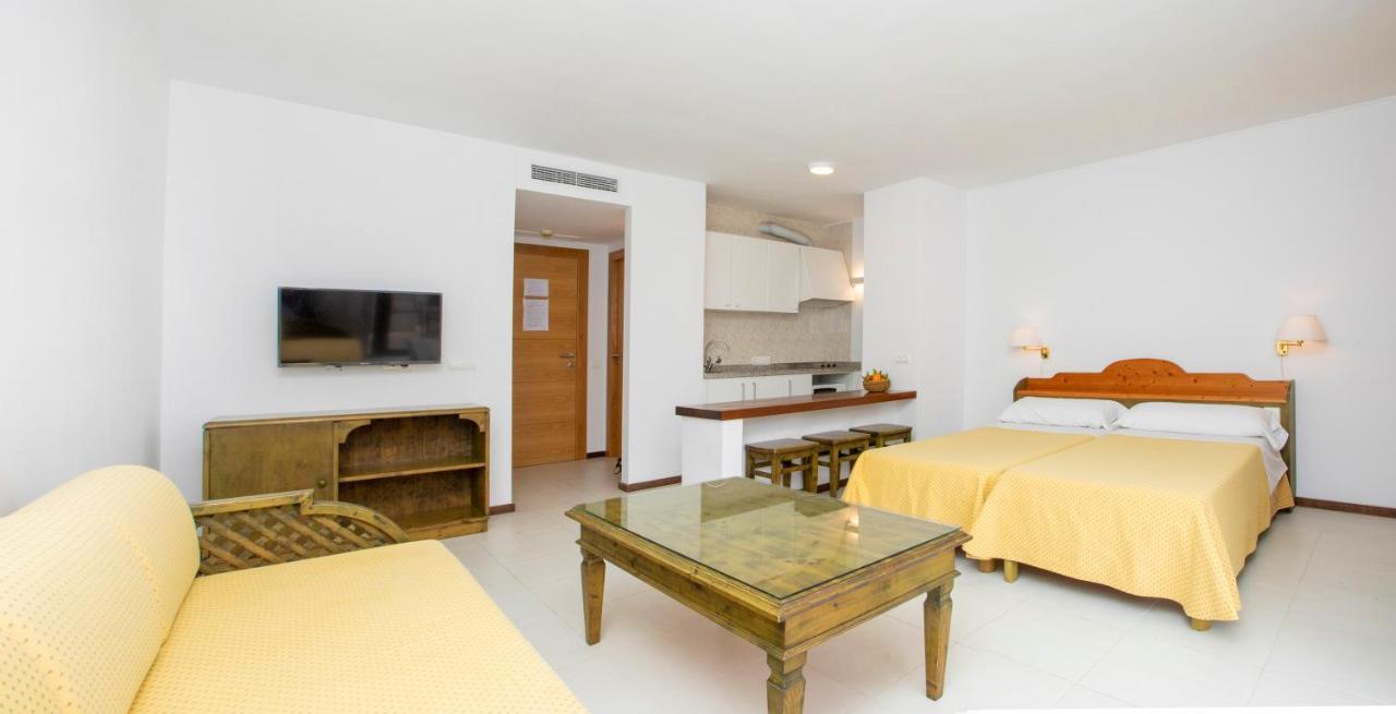 Bon Lloc Appartamento Santa Eularia des Riu